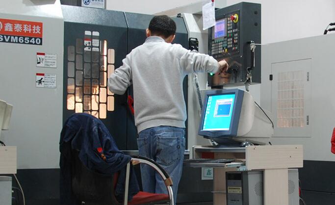 手板制作機(jī)器加工與手工對比